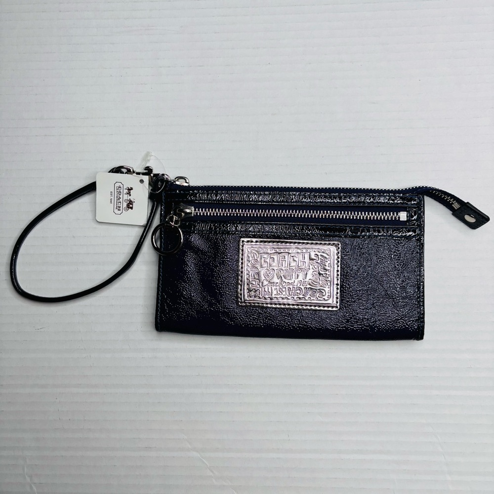 New COACH Poppy Purple Patent Leather Wristlet Wallet - Picture 3 of 8